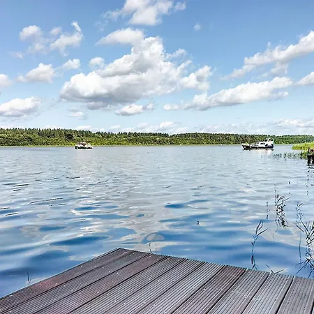 Finnhuette Eden בית נופש *