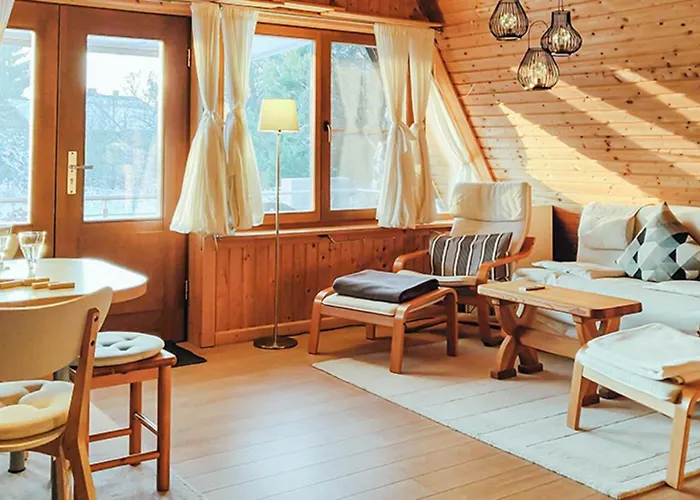 Finnhuette Eden בית נופש Canow