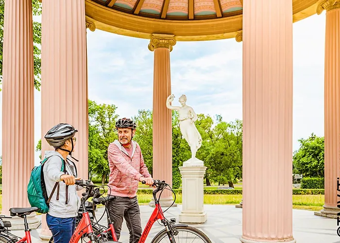 Finnhuette Eden * Canow